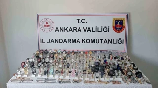 3,2 milyon liralık kaçak saat operasyonu