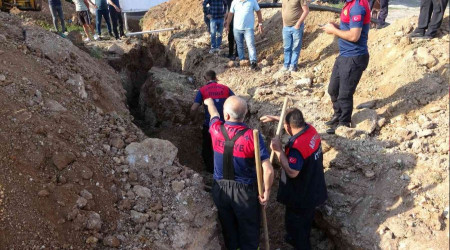 67 yaşında ekmek parası için girdiği çukurdan çıkamadı