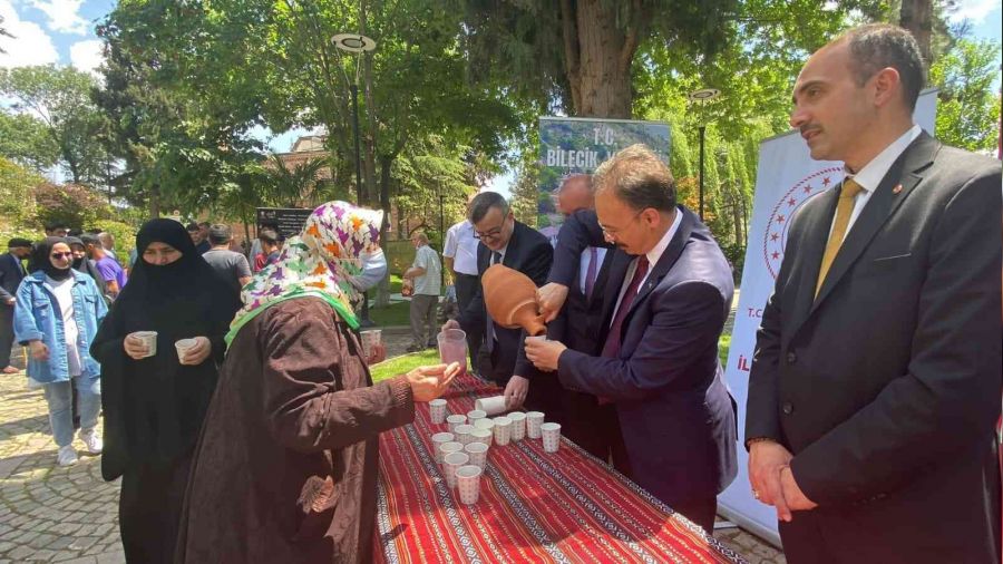 7 asırlık tarifiyle Osmanlı Şerbeti