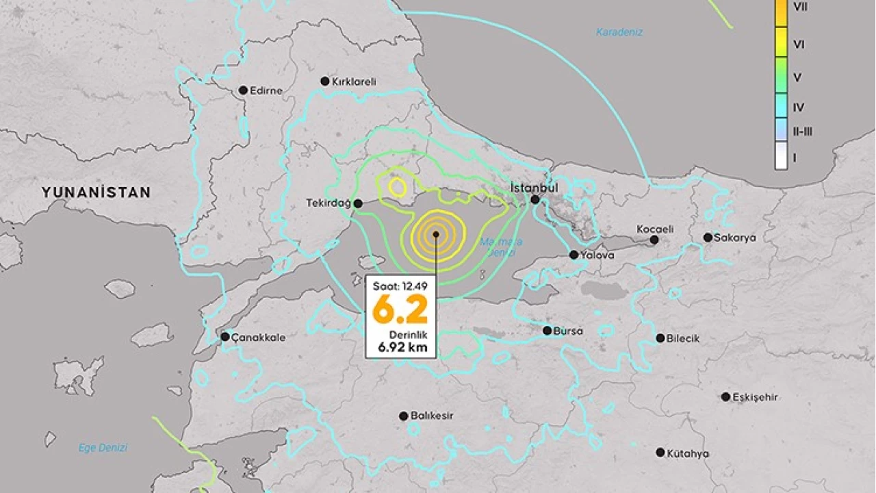 AFAD: 15 km uzunluğunda 9.5 km genişliğinde bir segment kırıldı