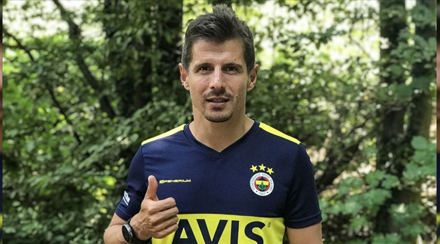 "A�abey de�il futbolcuyum"