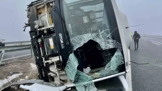 Ağrı'da sis kazayı beraberinde getirdi: 19 yaralı