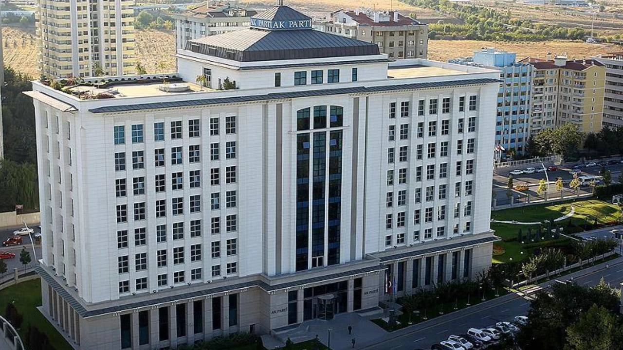 AKP'li ismin ye�eninden payla��m: Ankara aday� amcam