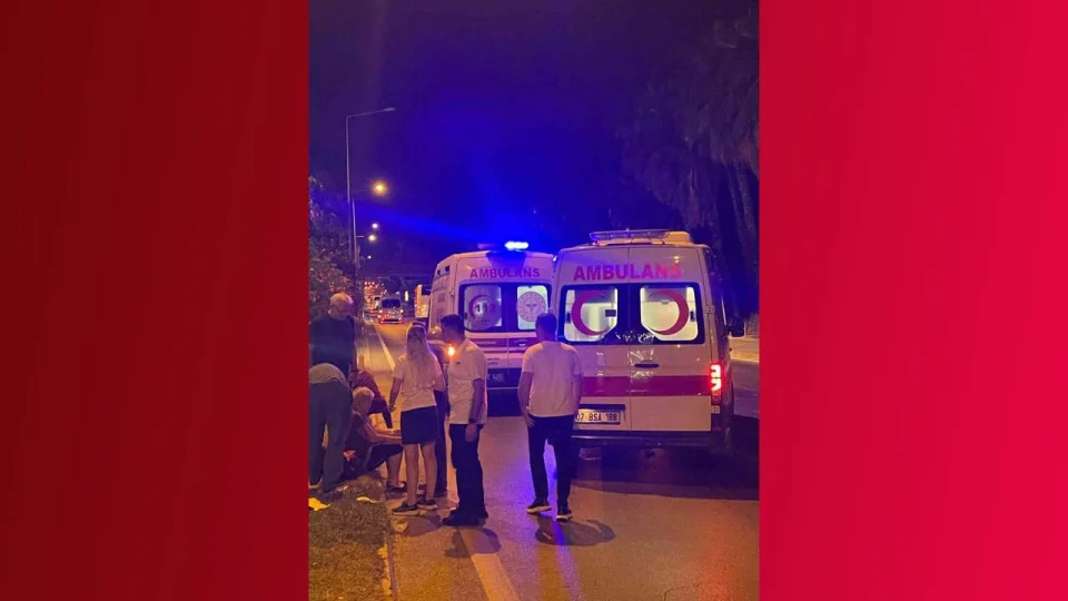 Alanya'da otomobilin �arpt��� �ek turist hayat�n� kaybetti