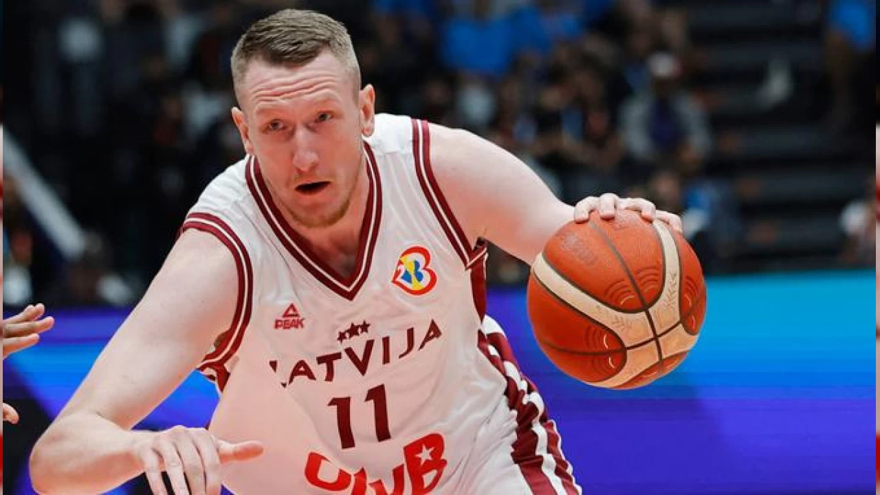 Anadolu Efes ilk transferini yapt 