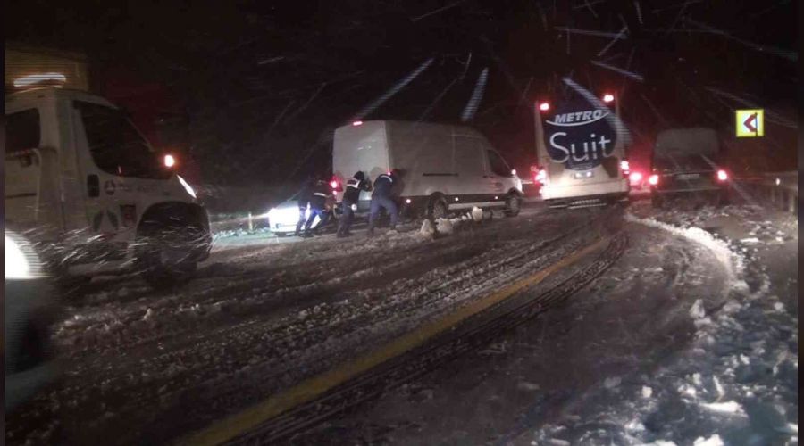 Antalya-Konya karayolu araç trafiğine kapatıldı