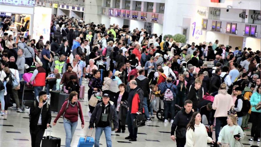 Antalya turizmde rekorlar y�l� 2019'u geride b�rakt�