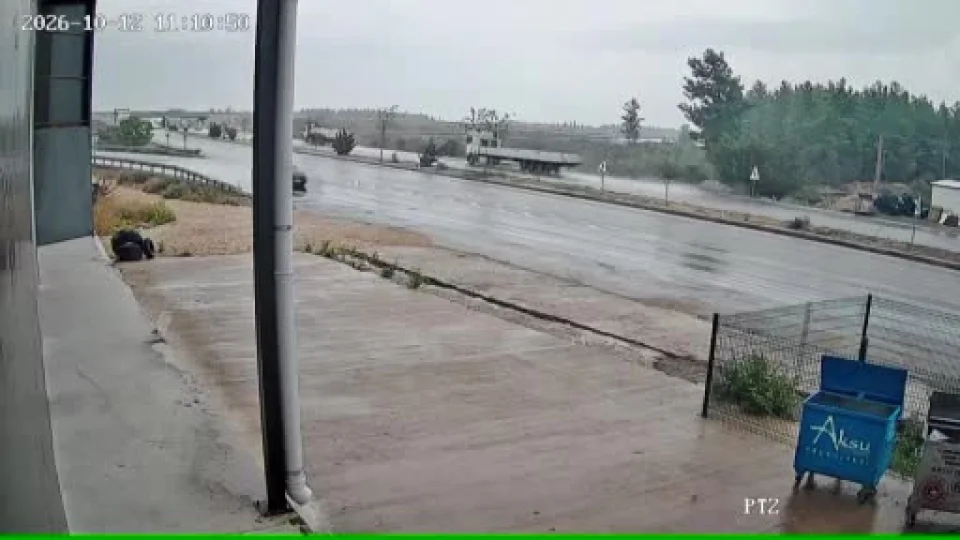 Antalya'da 17 kişinin yaralandığı kazanın görüntüleri ortaya çıktı
