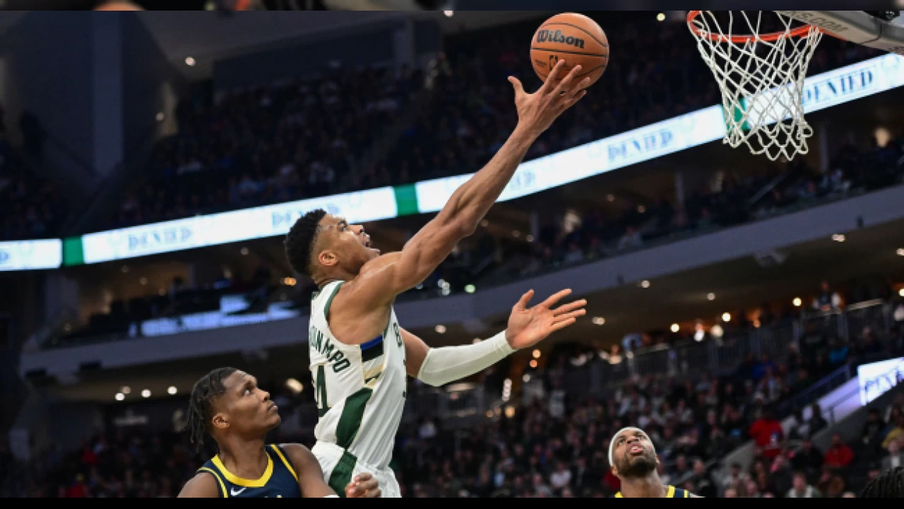 Antetokounmpo kariyer rekoru kırdı