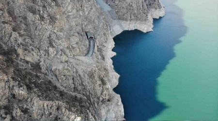 Artvin'de heyelan iin daclar alma balatt