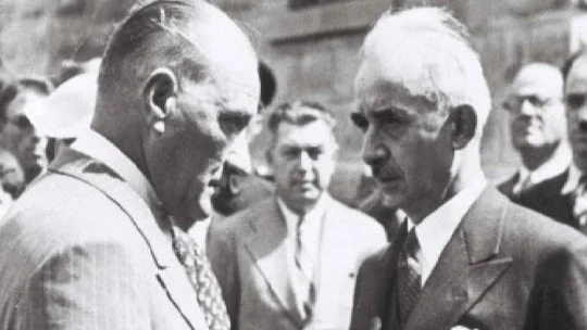 Atatürk ve İsmet İnönü