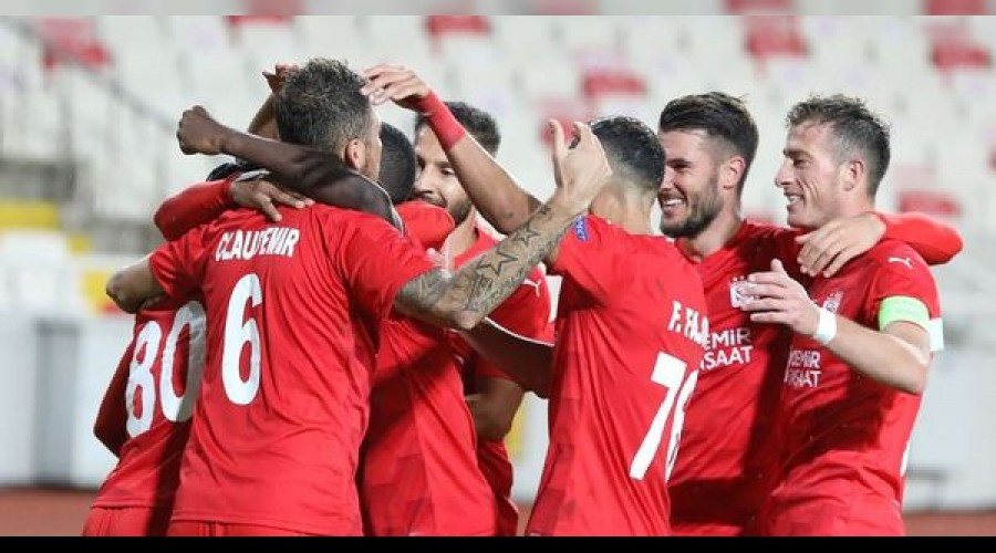 Avrupa'da 11 y�l sonra gelen galibiyet