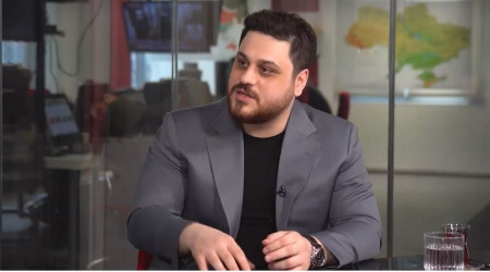 Baba evladına faizle borç para verir mi?