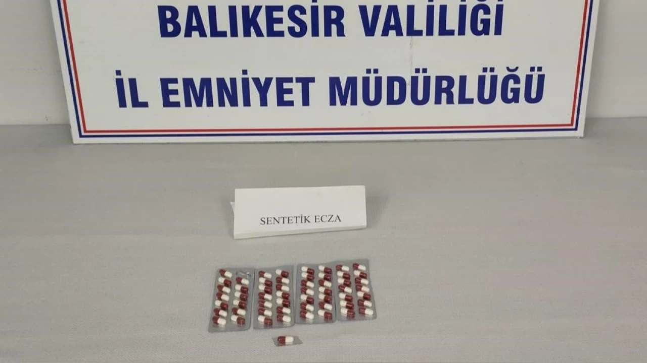 Banka havalesi ile uyuşturucu alış-verişi