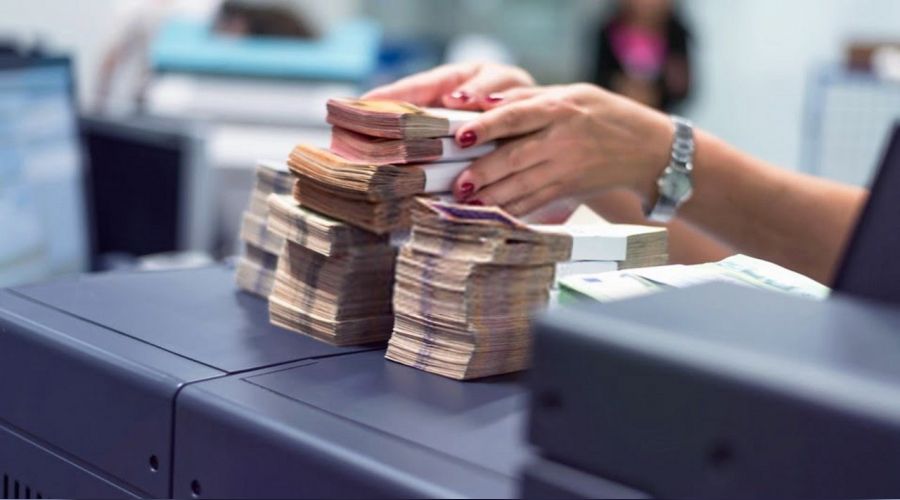 Bankalar faiz oranlarını düşürmüyor