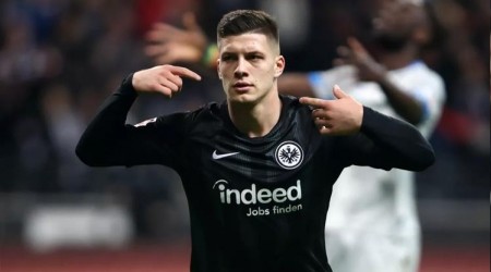 Barca 50 milyonu gözden çıkardı