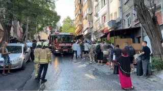 Beyo�lu'nda otel yang�n�: 17 ki�i tahliye edildi