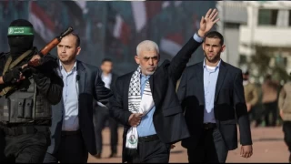 Bir savaşçı gibi er meydanında şehit düştü