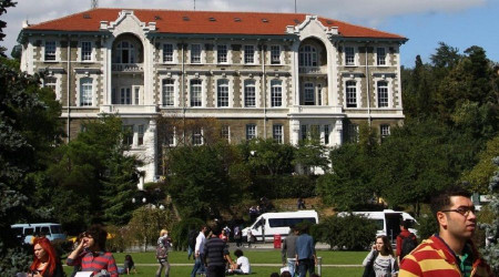Boğaziçi Üniversitesi'nde dekan operasyonu