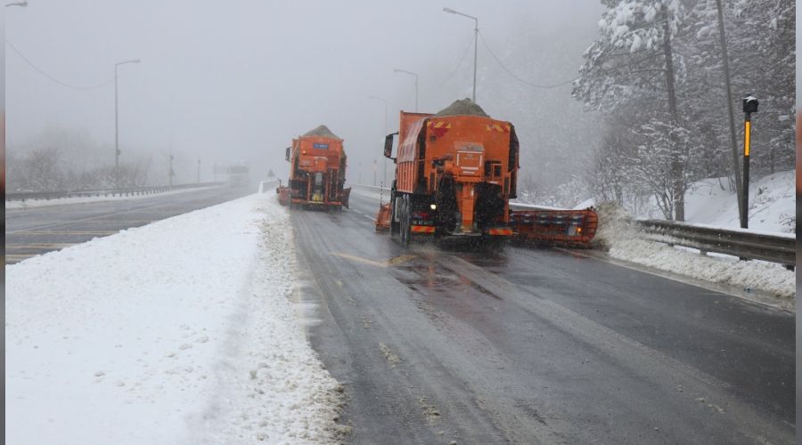 Bolu Da��'nda kar kal�nl��� 20 santimetreye ula�t�