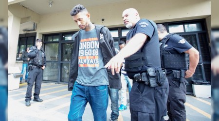 Brezilya'da asker sokağa çıkıyor!