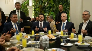 BTP lideri Hüseyin Baş, Ankara'daki iftar programında konuştu: "AKP seçimi kaybedeceği için bunları yaşıyoruz"