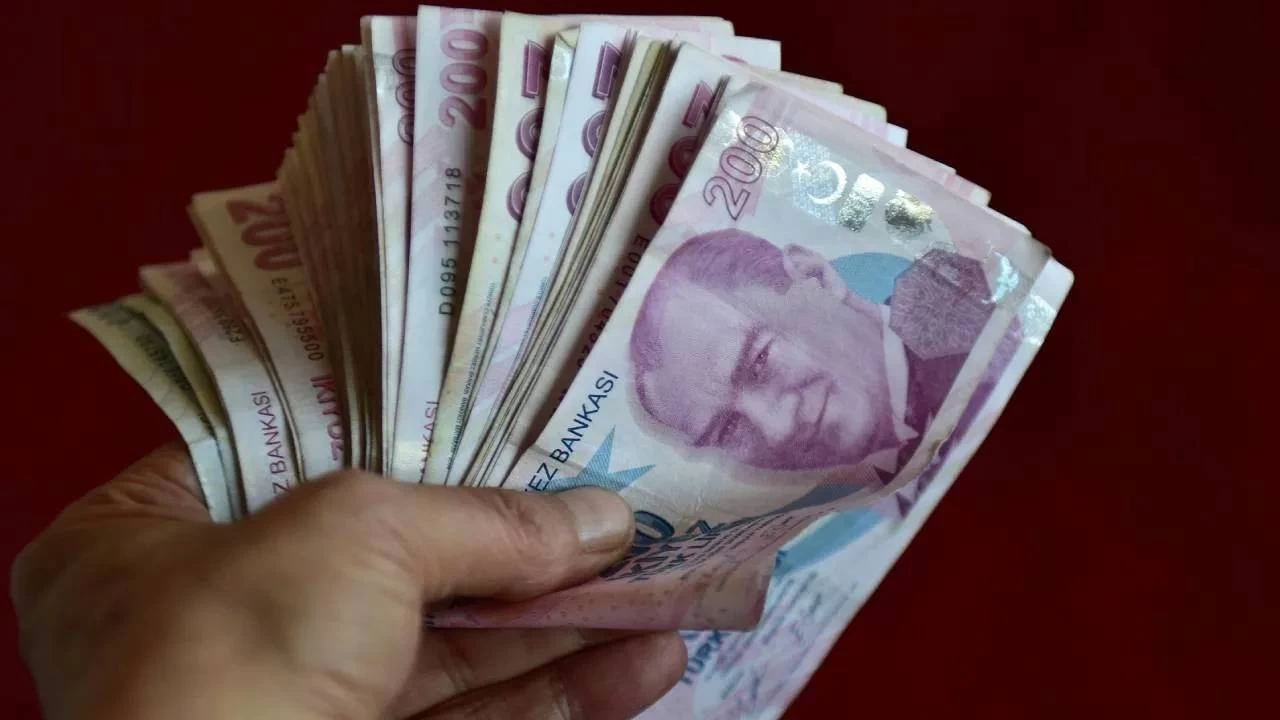 �al��an emeklilerin 5 bin lira ikramiyesinin �denece�i tarih belli oldu
