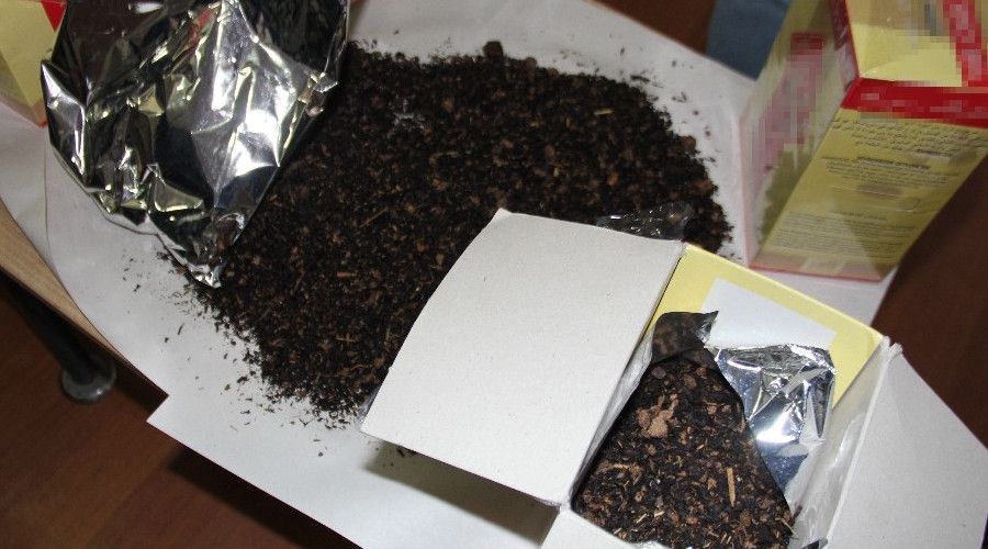 �ay paketinden hayvan g�bresi ��kt�