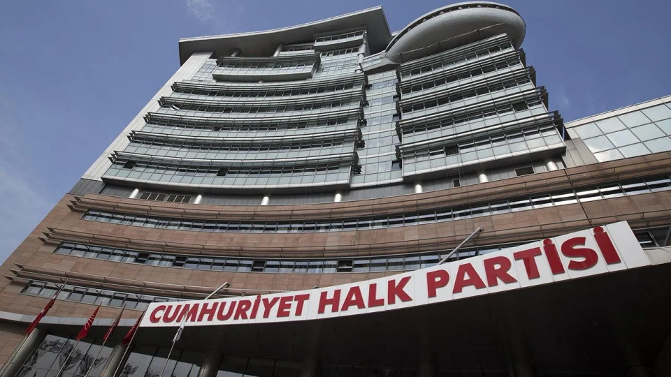 CHP Genel Merkezi'nde hareketlilik s�r�yor