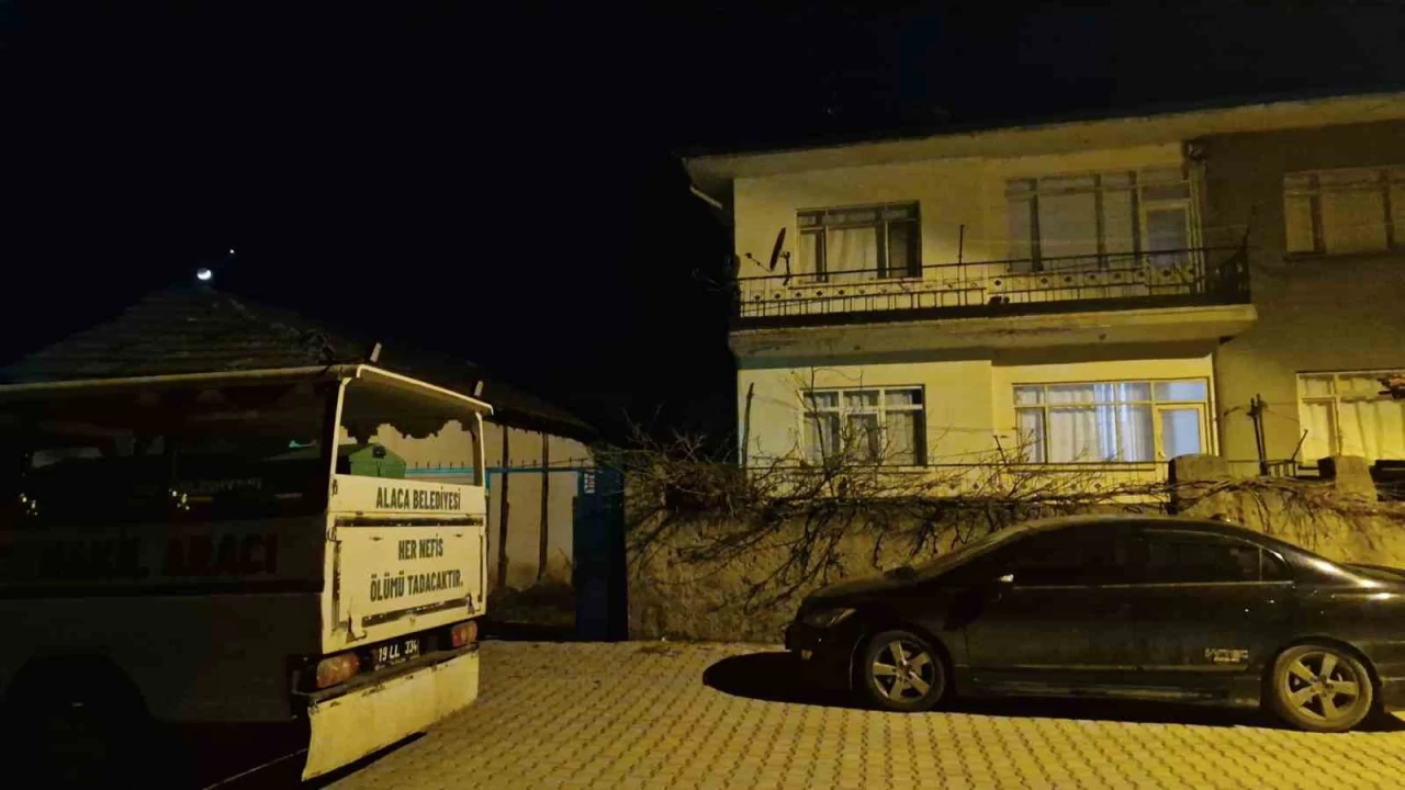 Çorum'da bir kadın evinde ölü bulundu
