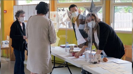 Covid-19 gölgesinde seçim