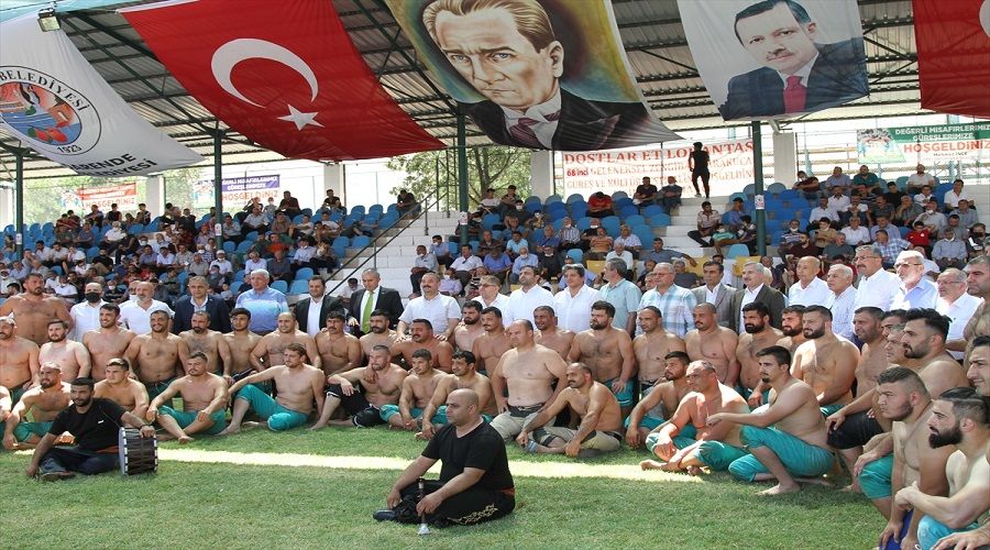 Darende Zengibar Karakucak Güreşleri'nde başpehlivan Ali Rıza Kaya oldu