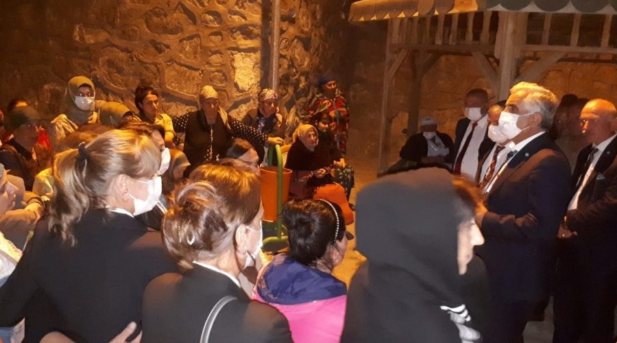 DATÜB heyeti Ahıskalı Türkler ile biraraya geldi