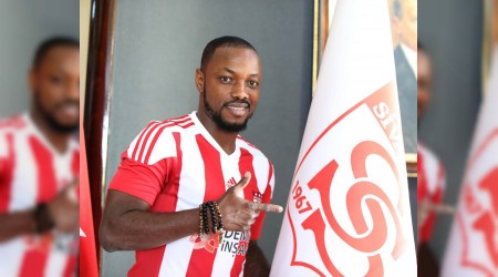 Demir Grup Sivasspor'dan transfer ata