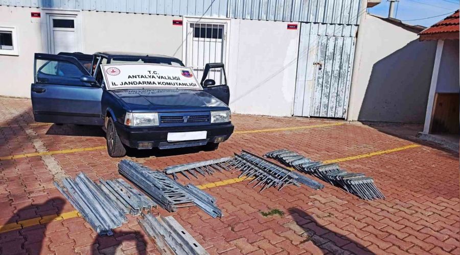 Demir hırsızı jandarma takibiyle yakalandı