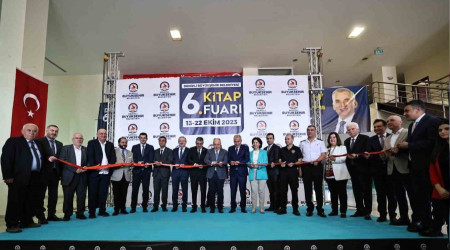 Denizli'nin dev kitap fuar 6. kez kaplarn at