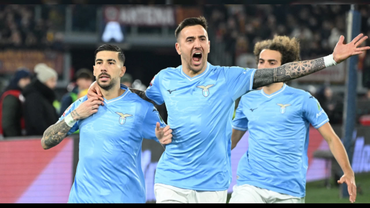 Derbiyi kazanan Lazio tur atlad� 