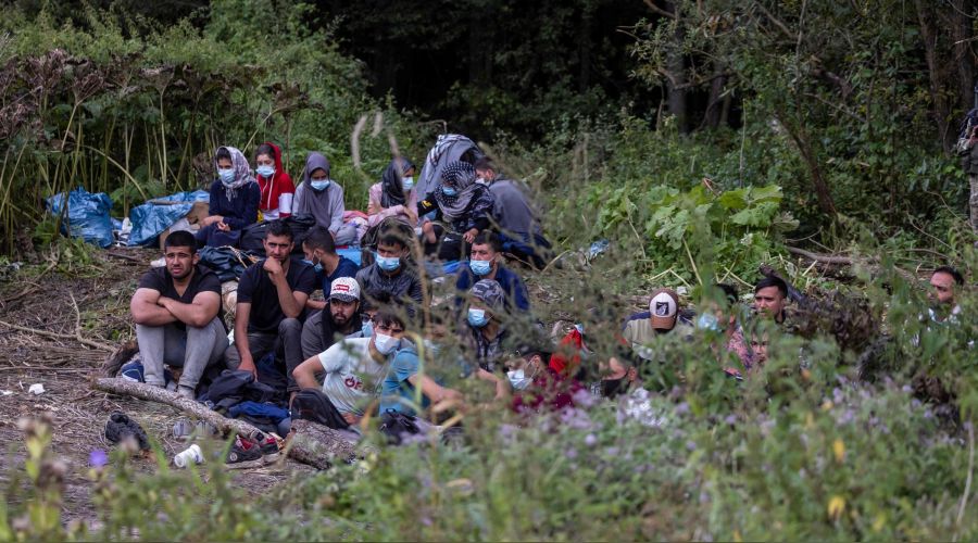 Do�u Avrupa �lkeleri g��men konusunda birbirine girdi