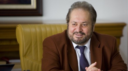 Dünya bir imtihan sahnesidir