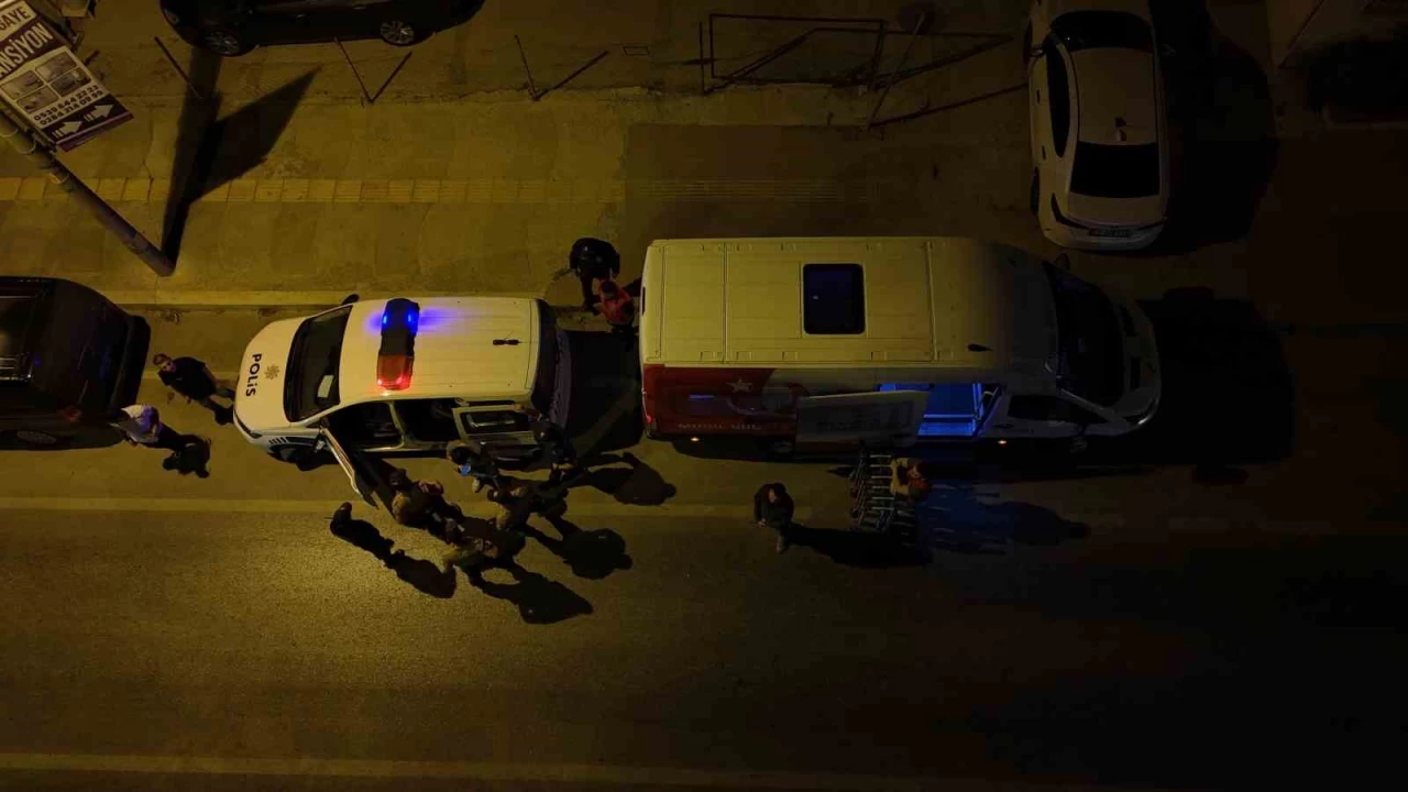 Edirne sokaklar�nda ka�ak g��men kovalamacas�