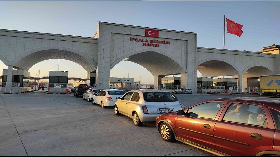 Edirne'ye Yunan vatandaşı akını, onlara sudan ucuz!