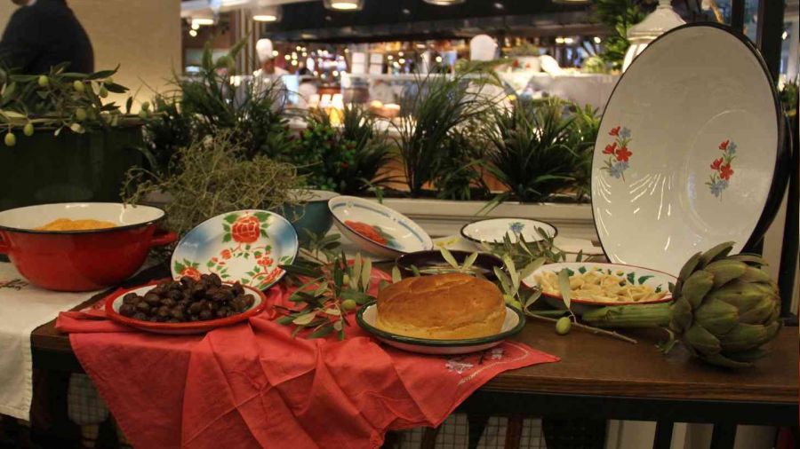 Ege'nin yöresel lezzetleri İstanbul Havalimanı'nda