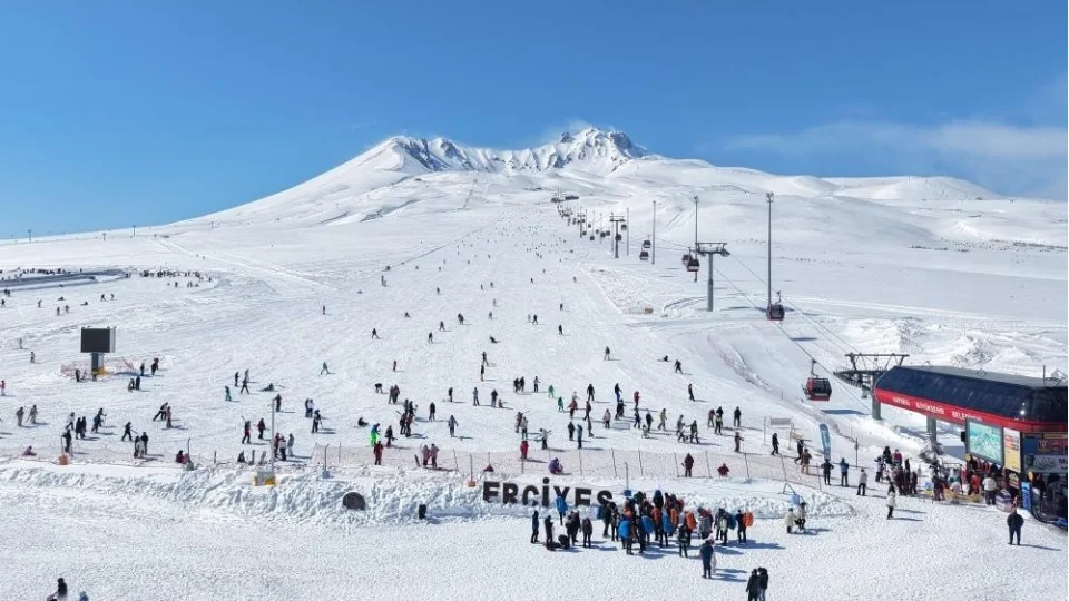 Erciyes'te bayram dolu dolu ge�ecek