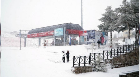 Erciyes'te kar kalınlığı 1.50 metreye ulaştı