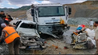 Erzurum İspir'de feci kaza: 2 ölü, 2 yaralı