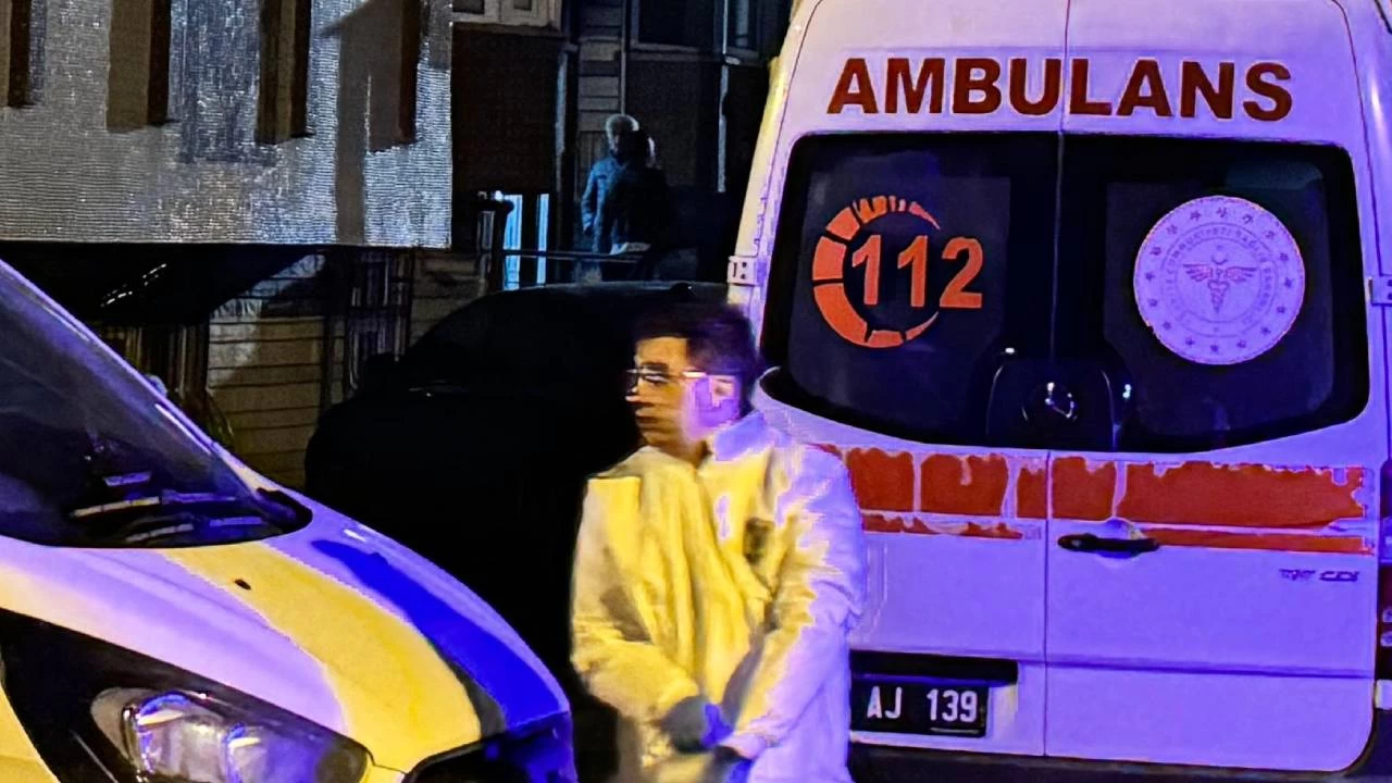 Erzurum'da bir kii eini ve kzn baklayarak ldrd