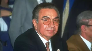Eski Bakan Nahit Mentee hayatn kaybetti