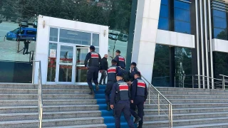 Evlenmek i�in tehdit etti: G�zalt�na al�nd�