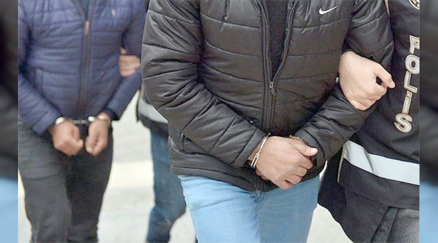 Eylem haz�rl���ndaki 3 DEA�'l� yakaland�