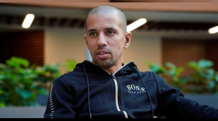 Feghouli, Filistin'in yanında